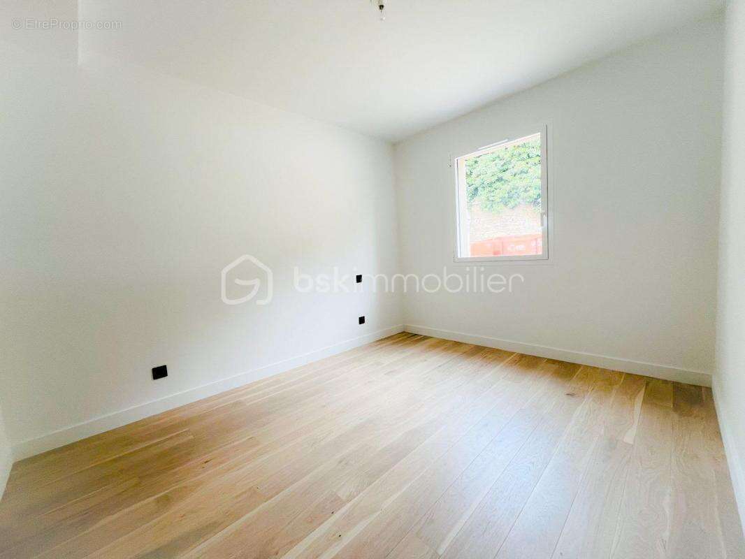 Maison à CHAMPAGNE-AU-MONT-D&#039;OR