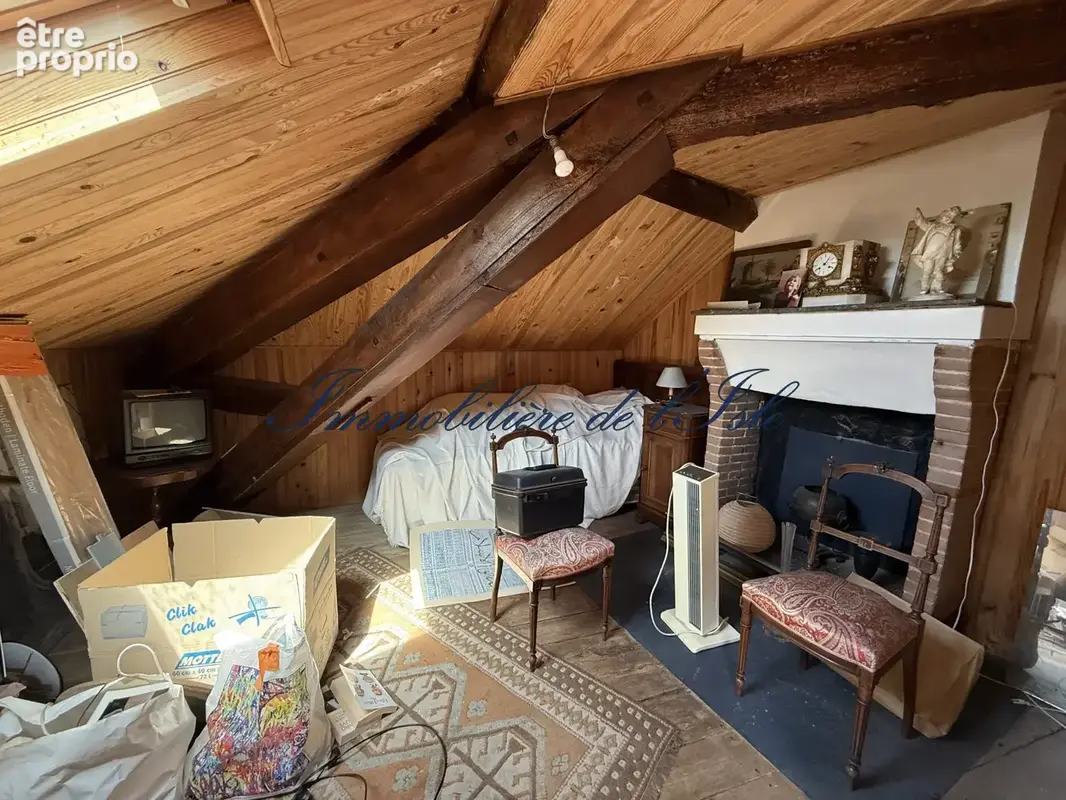 Immeuble a créer ou maison de caractère - centre historique - photo 17