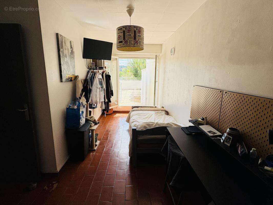 Appartement à MARSEILLE-11E