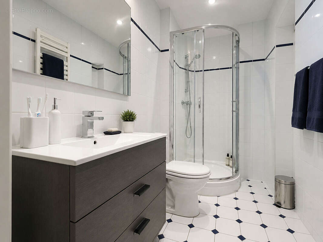 Appartement à CLICHY