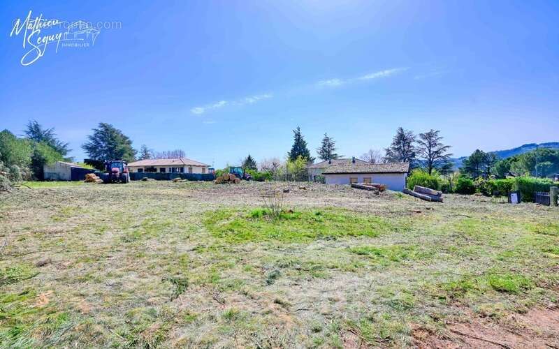 Terrain à POLLIONNAY