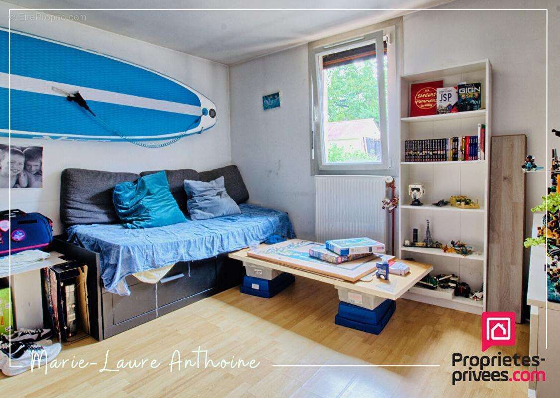 Maison à PIERRE-DE-BRESSE