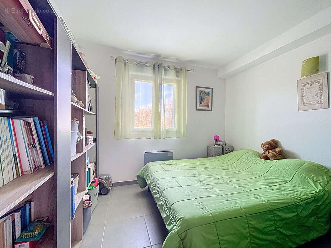 Appartement à PIERREVERT