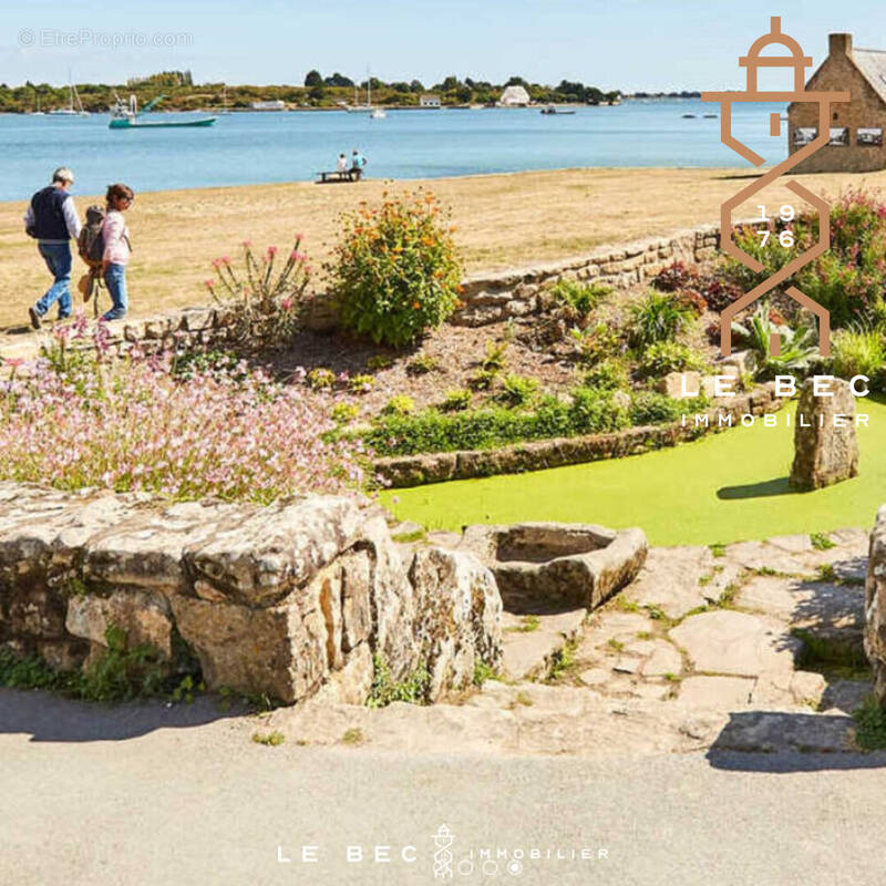 Terrain à SAINT-PHILIBERT