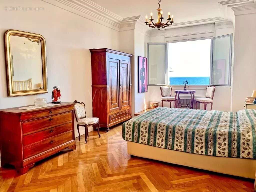 NICE – PROMENADE DES ANGLAIS, vente143,50 m2 vue mer panoramique - photo 6