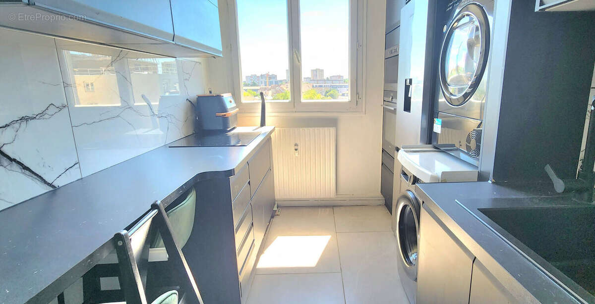Appartement à SAINT-GRATIEN
