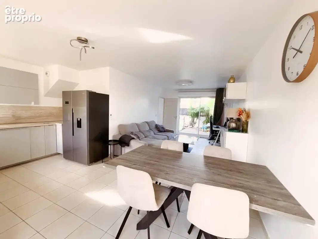 Appartement 4 pièces 73 m² à vendre à Marignane (13700) - photo 4