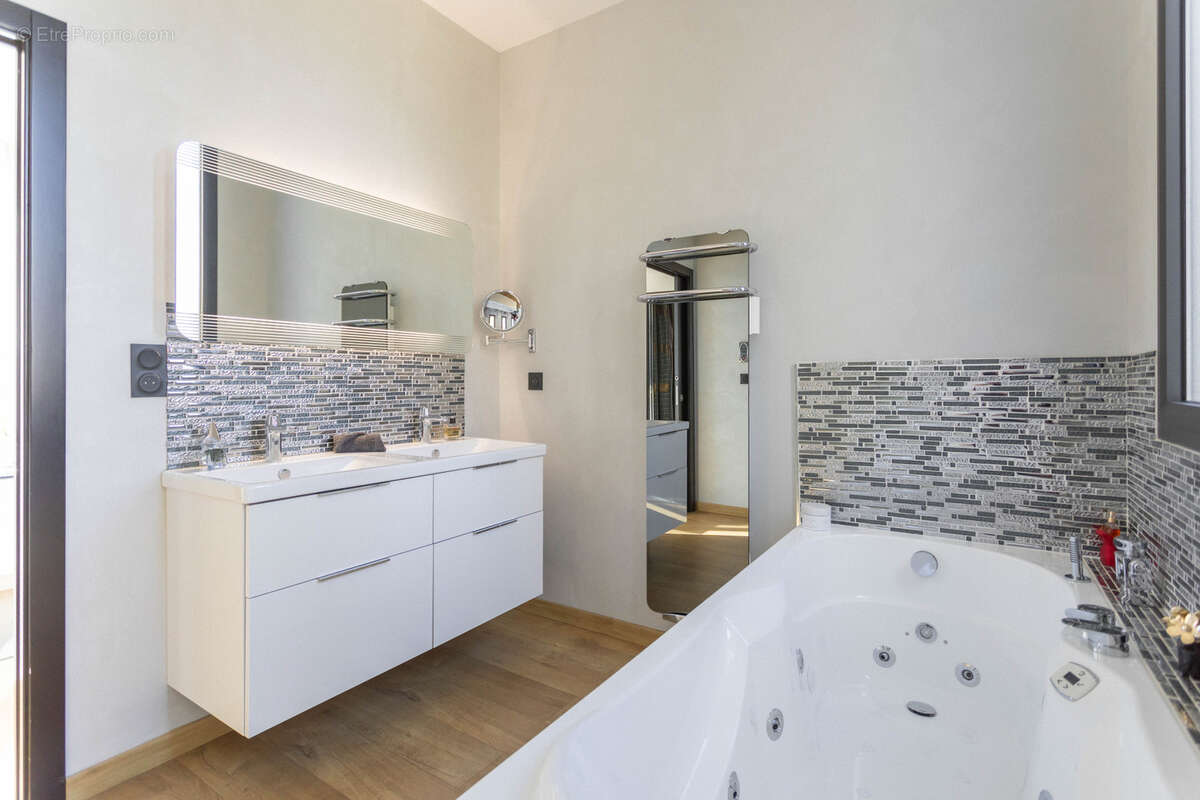 Maison à SANARY-SUR-MER