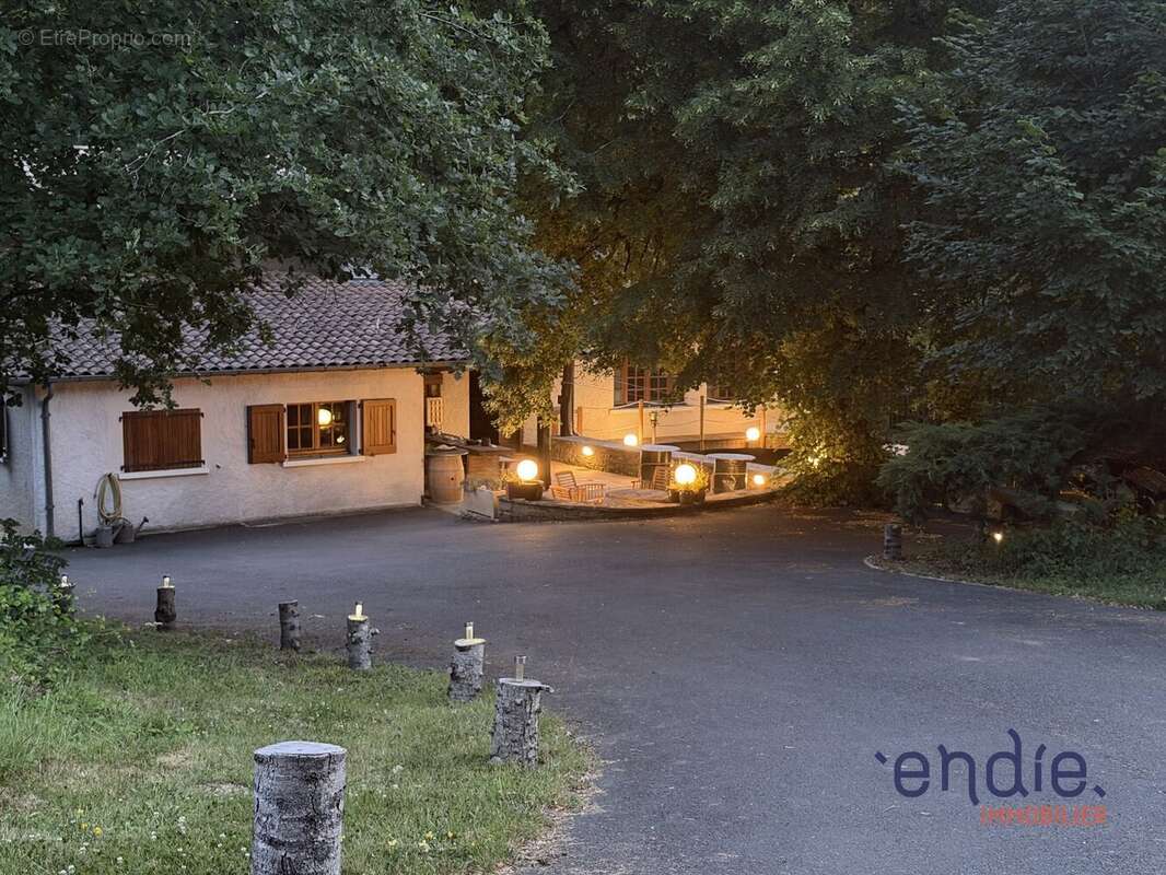 Domaine atypique - Moulin & Gites 11 pièces - 7 ha - Piscine Couverte - A 12 min d' ALBI - photo 4
