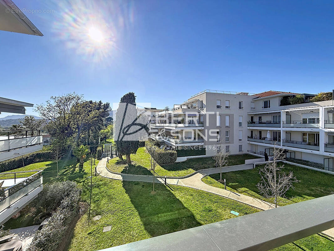 Appartement à CANNES