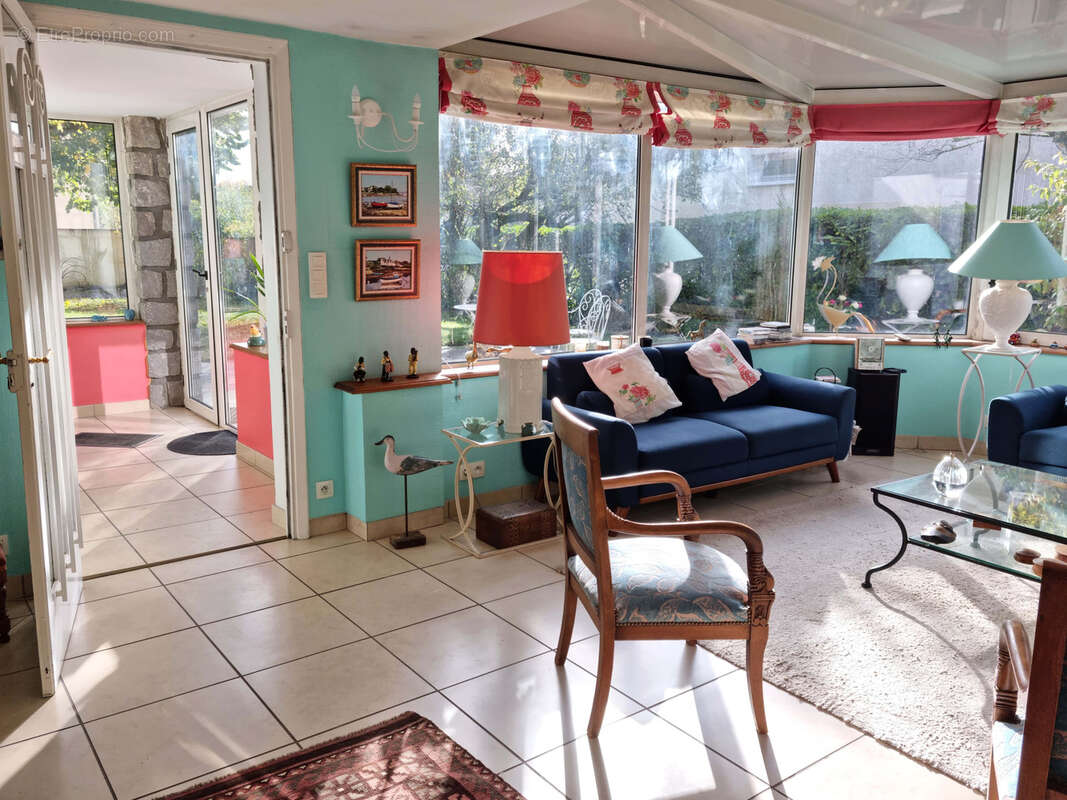 Maison à TASSIN-LA-DEMI-LUNE