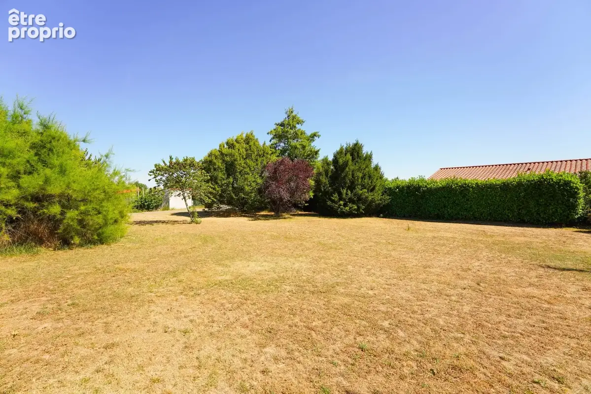 Terrain 700 m² à vendre à Echalas (69700) - photo 2