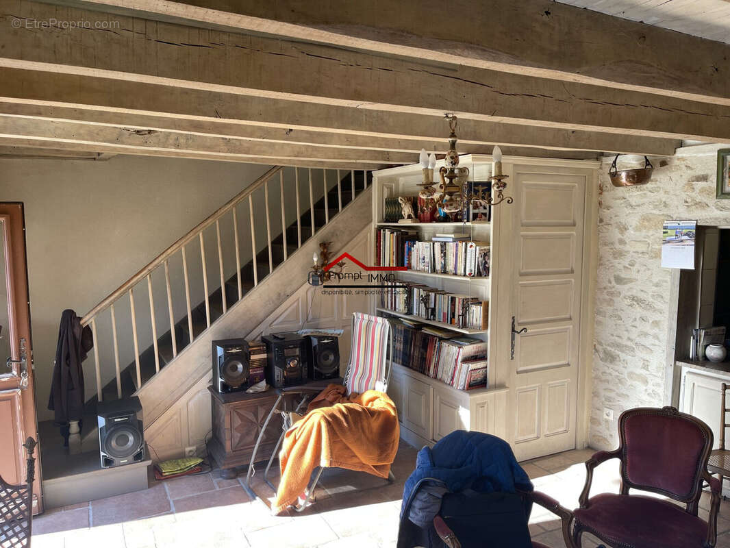 Maison à ROYERE-DE-VASSIVIERE