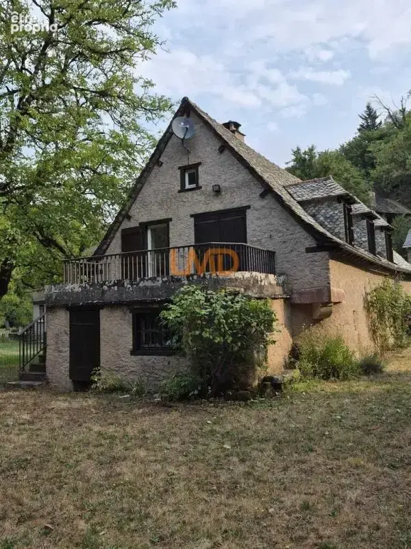 Ancien moulin en pierre rénové avec terrain - photo 2