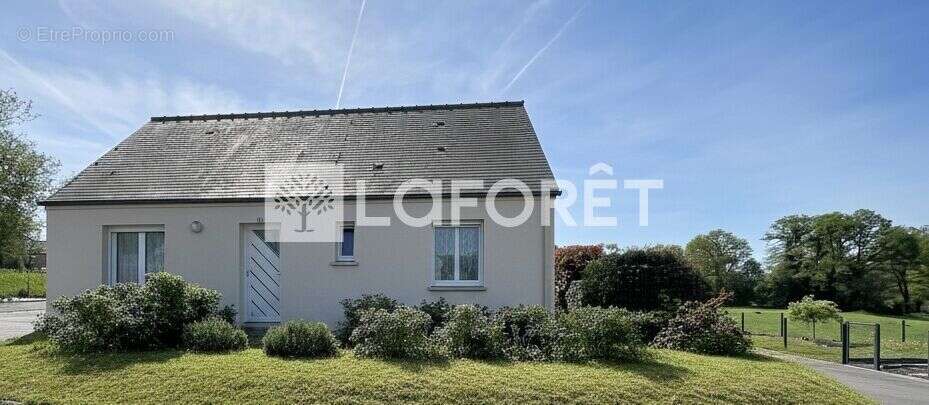 Maison à COMBLESSAC