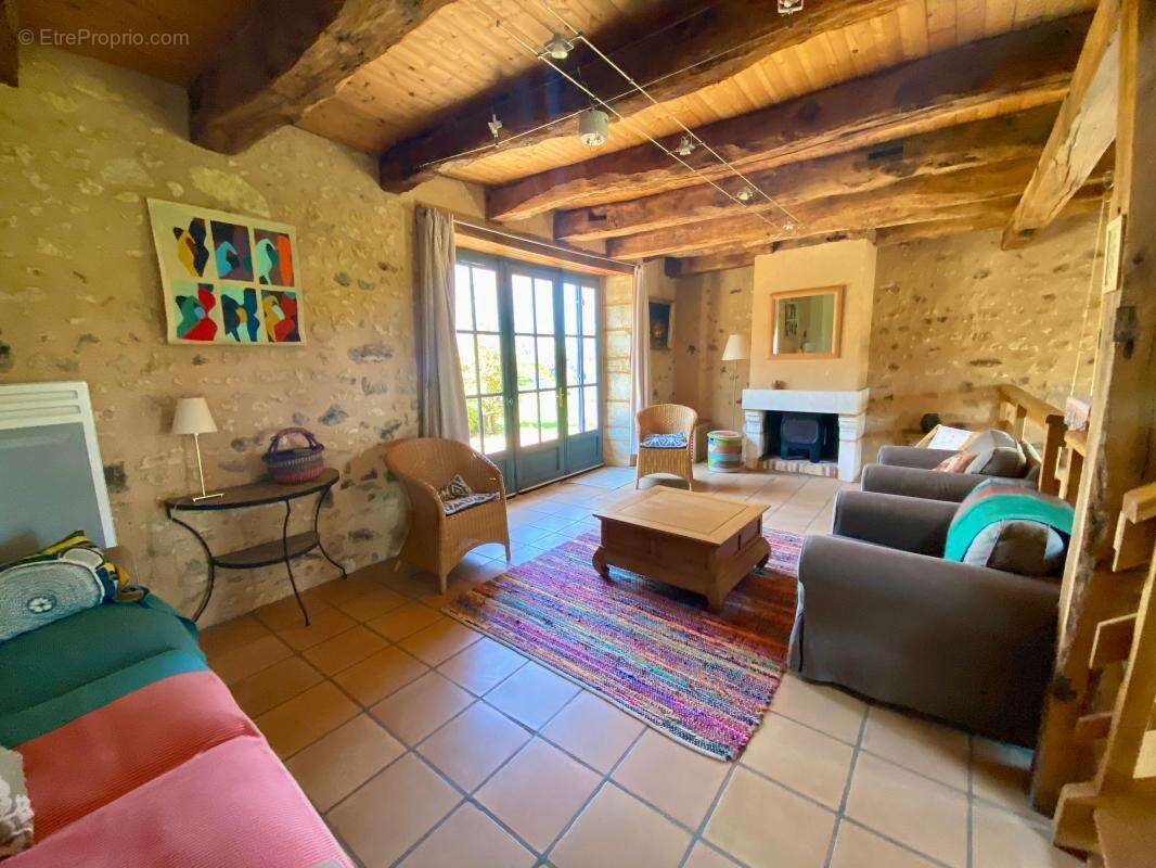 Maison à SAINTE-ALVERE