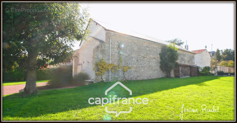 Maison à CHAMPIGNY-LE-SEC