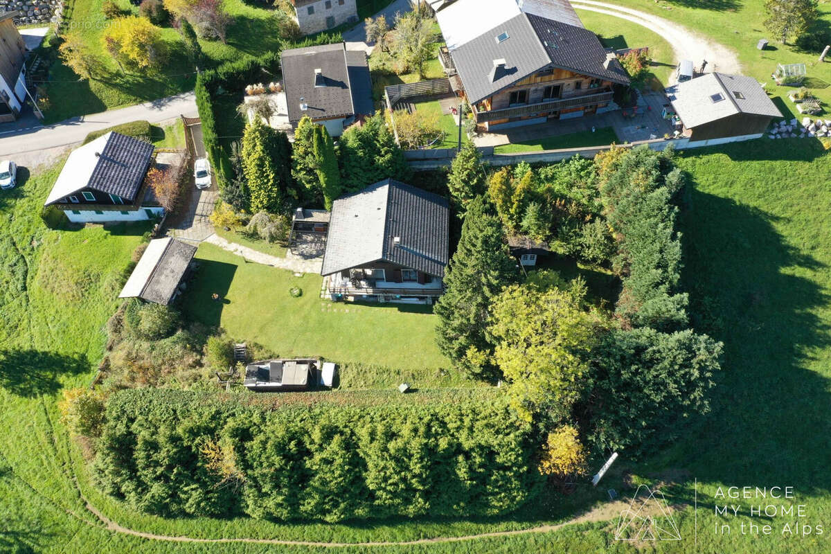 Maison à ESSERT-ROMAND