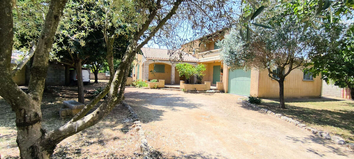 Maison à BOUILLARGUES