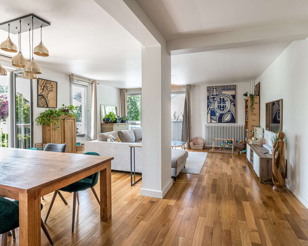 Appartement à LYON-9E