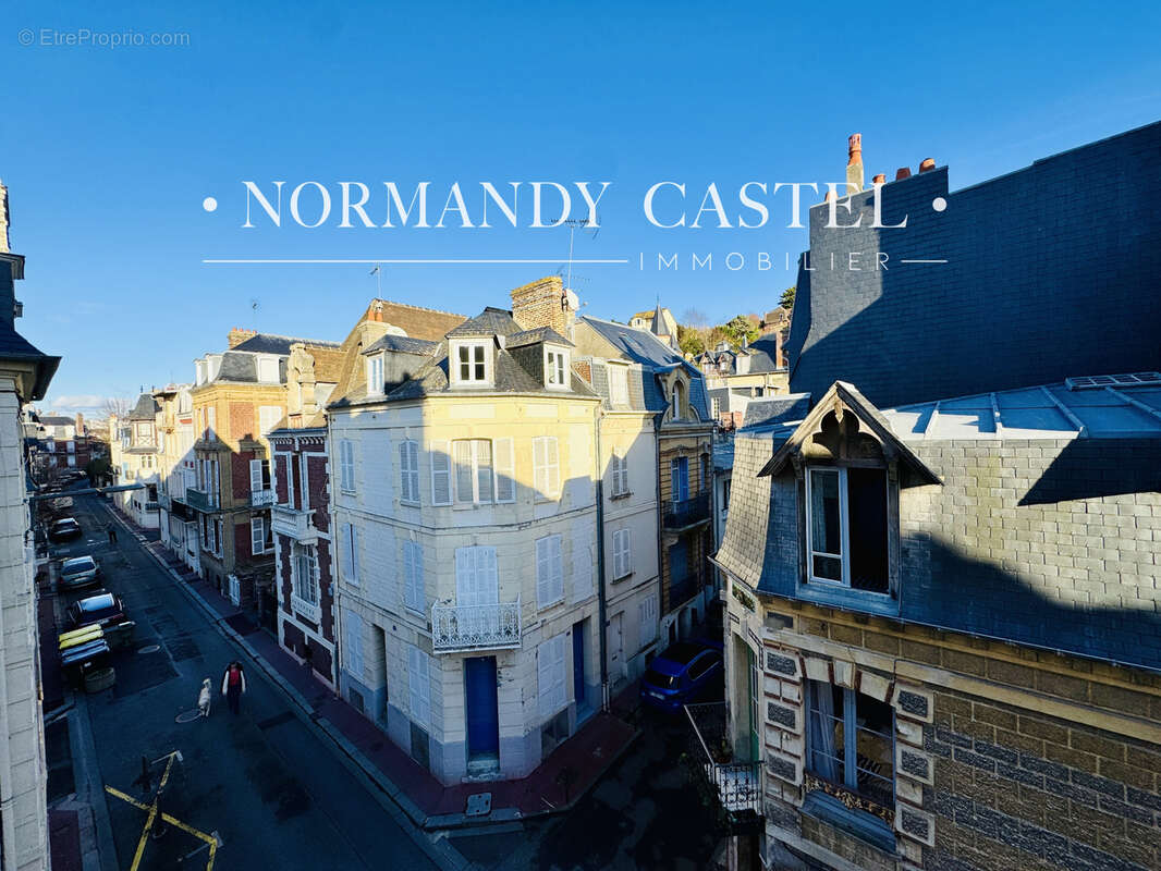 Appartement à TROUVILLE-SUR-MER