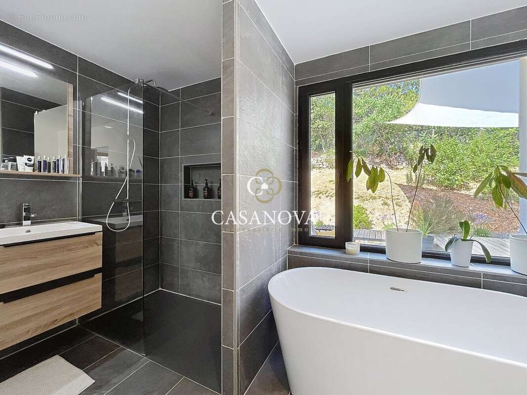 Maison à CLERMONT-L&#039;HERAULT