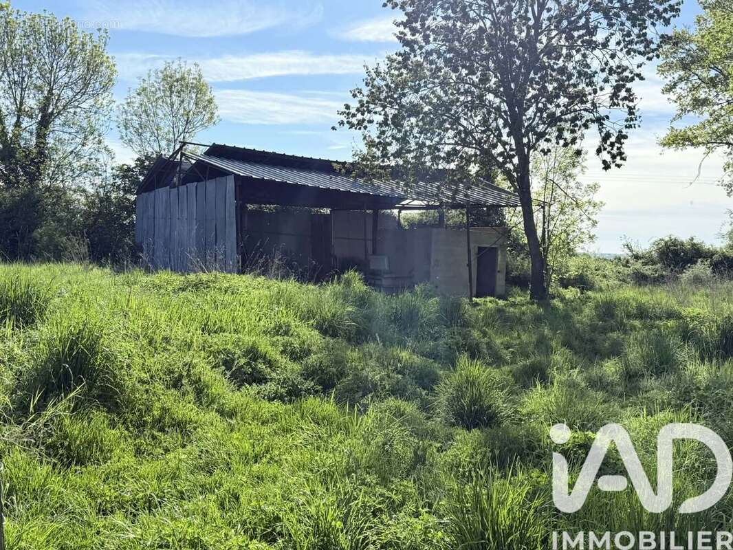 Maison 118 m² à Chazemais  - photo 5