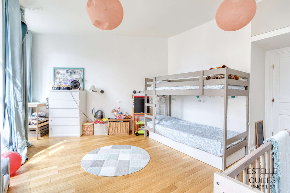 Appartement à VERSAILLES