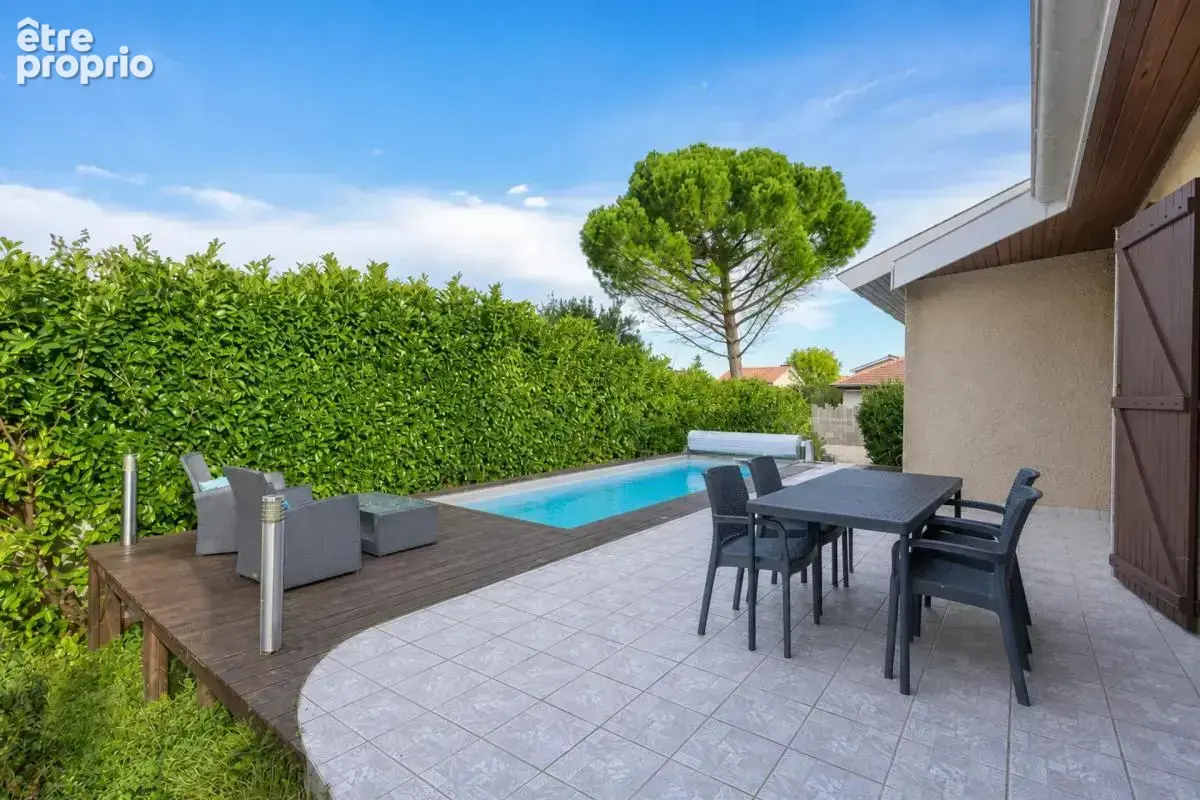 Maison 4 pièces 127 m² · à Meyzieu · 127 m² · 399 000 €