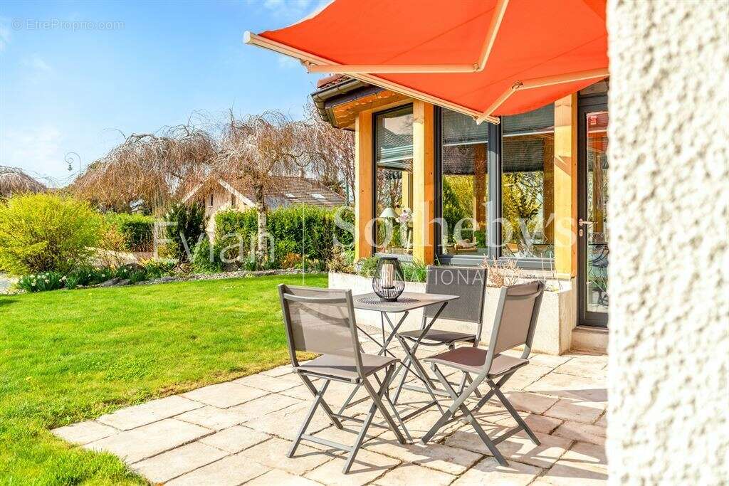 Neuvecelle, villa au calme - photo 10