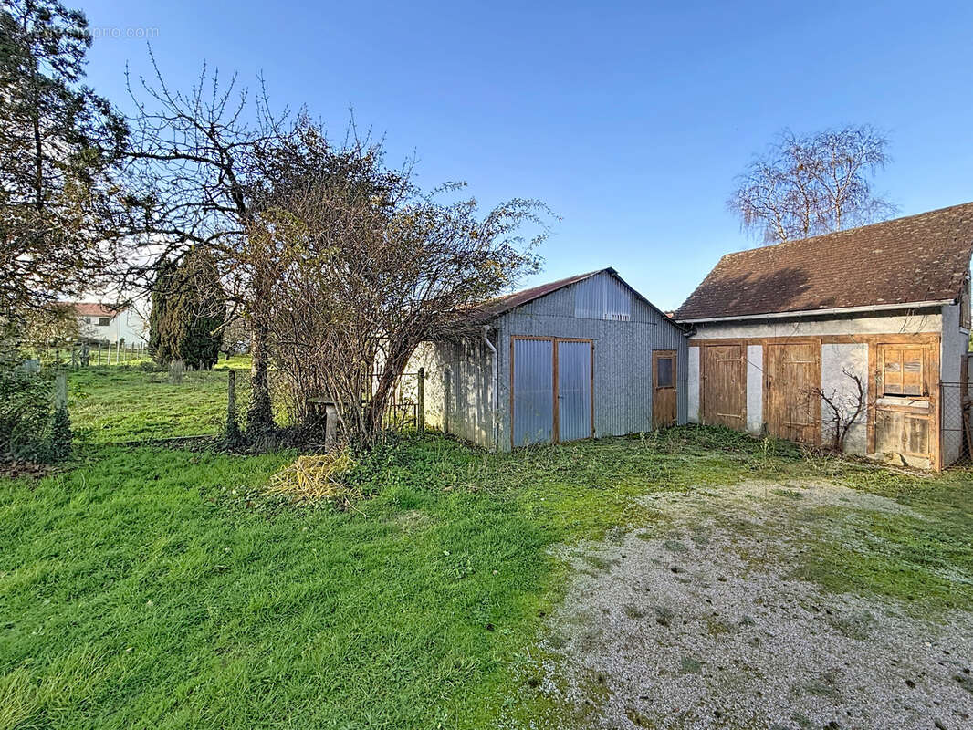 Maison à SAINT-MAURICE-LES-BROUSSES