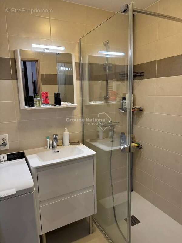 Appartement à SIX-FOURS-LES-PLAGES