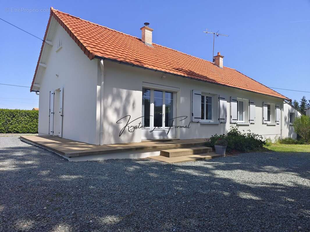 Maison à SAINT-MAXIRE