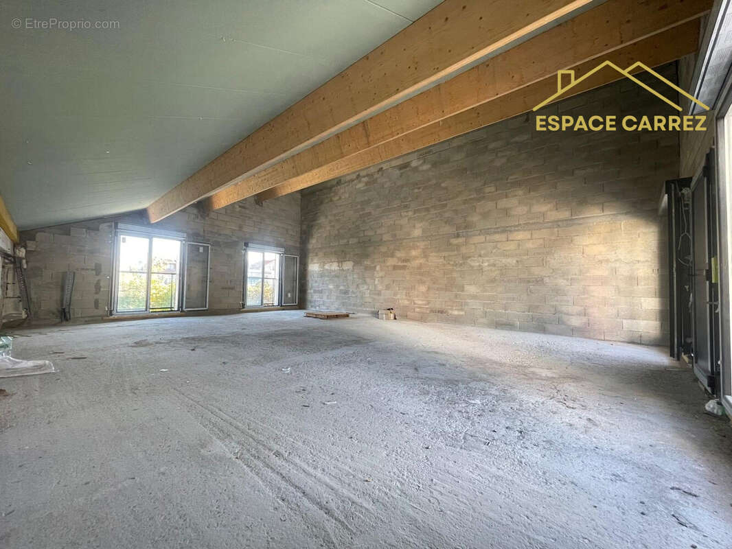 Maison à SAINT-MAUR-DES-FOSSES