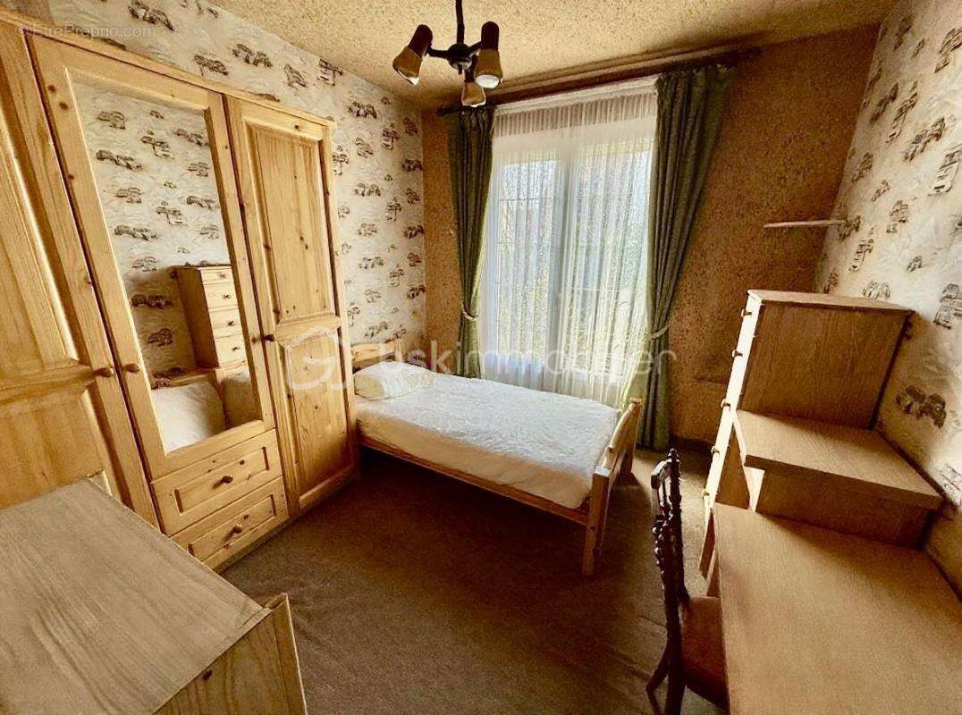 Maison à VILLIERS-SUR-ORGE