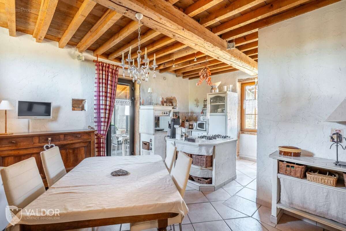 Maison à LIERGUES