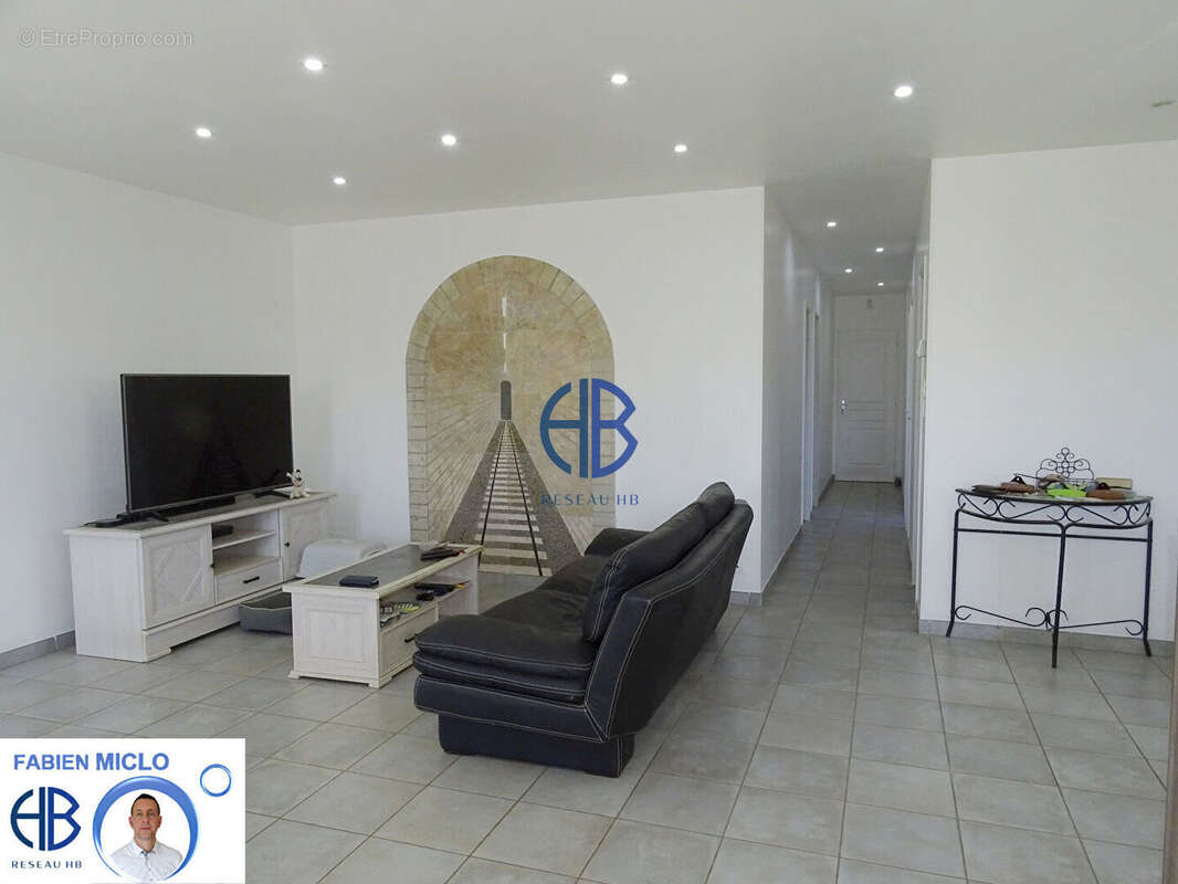 Maison à BEAUREPAIRE