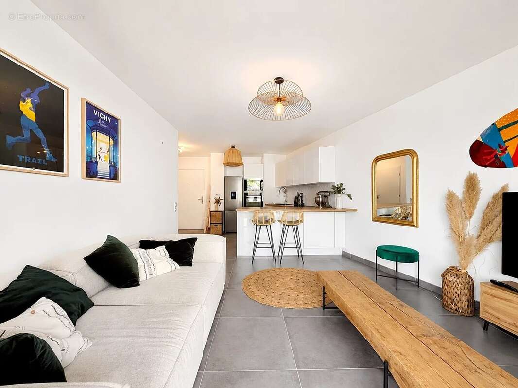 Appartement à MARSEILLE-9E