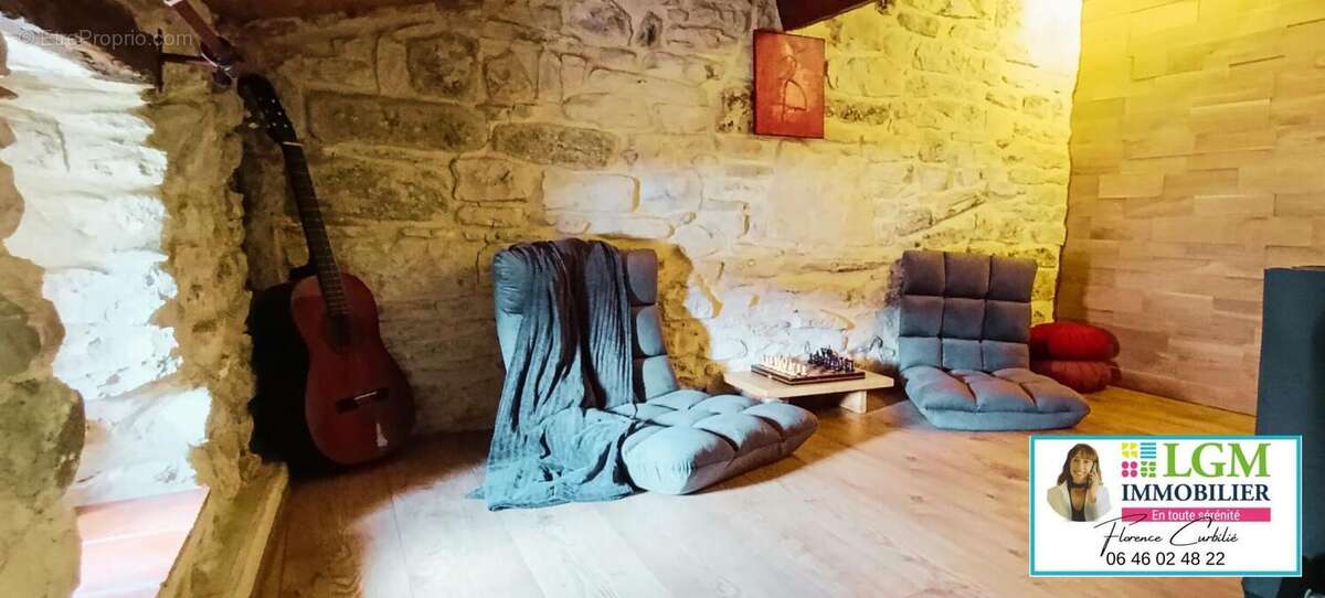 Maison à SAINT-BAUZELY