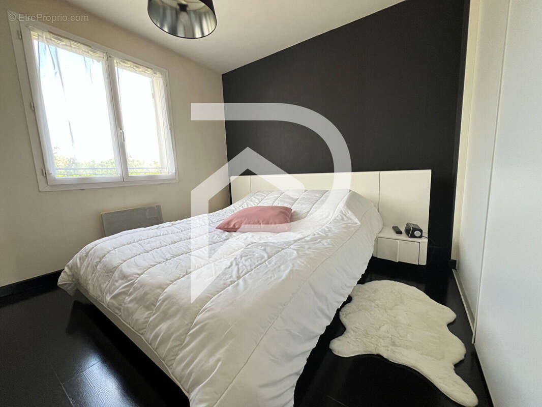 Appartement à COIGNIERES