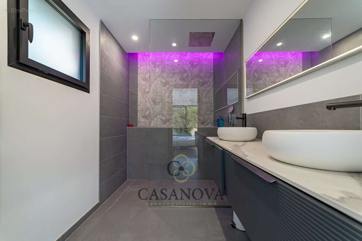 Maison à SAINT-GELY-DU-FESC