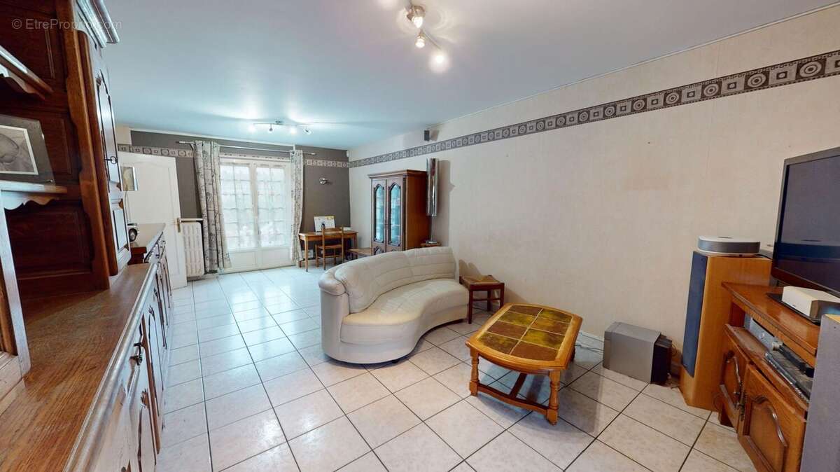 Maison à PRESLES-EN-BRIE