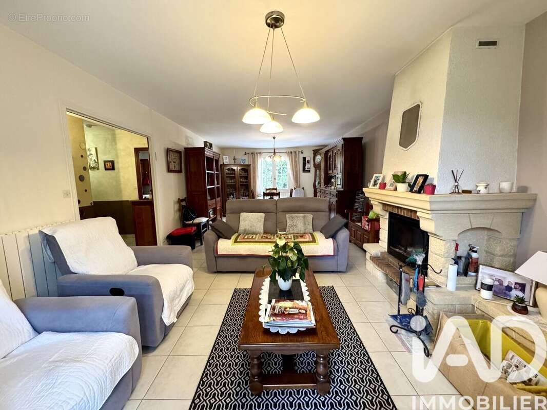 Photo 5 - Maison à SAINT-MARTIN-DE-BERNEGOUE