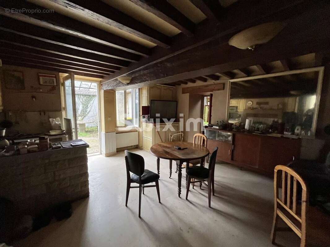 Maison à L'ISLE-SUR-SEREIN