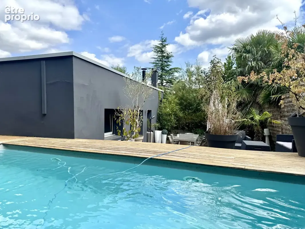 Maison 7 pièces 205 m² à vendre à Mont-Saint-Aignan (76130) - photo 4