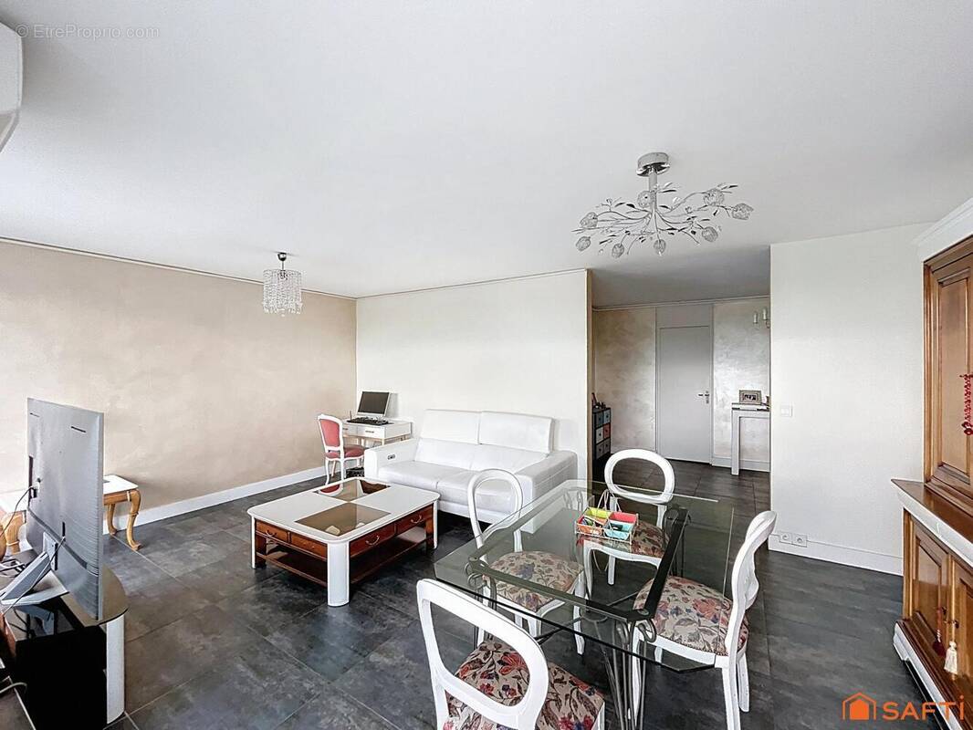 Photo 1 - Appartement à LYON-9E