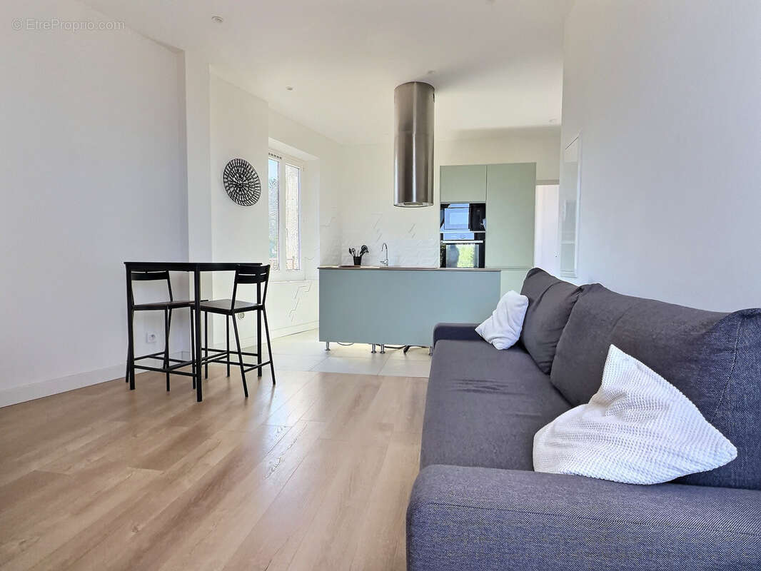 Appartement à HYERES