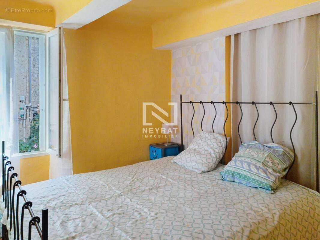 Appartement à FAYENCE