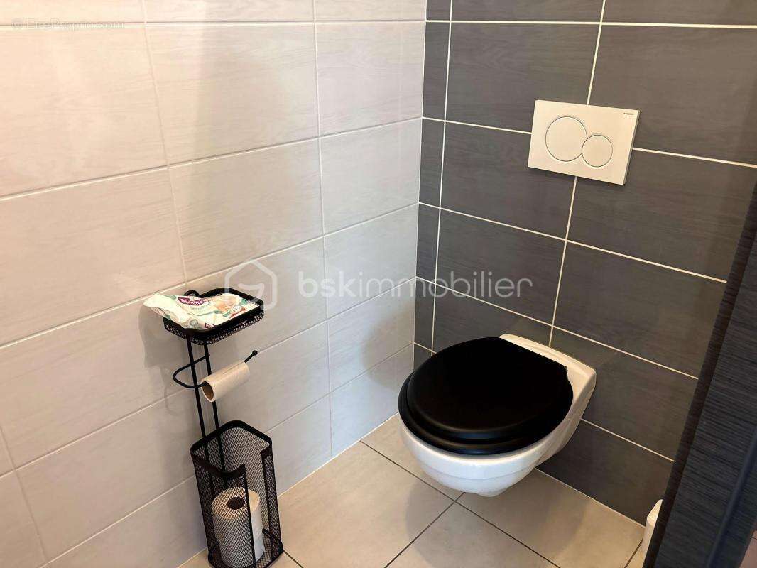 Appartement à COURCELLES-CHAUSSY