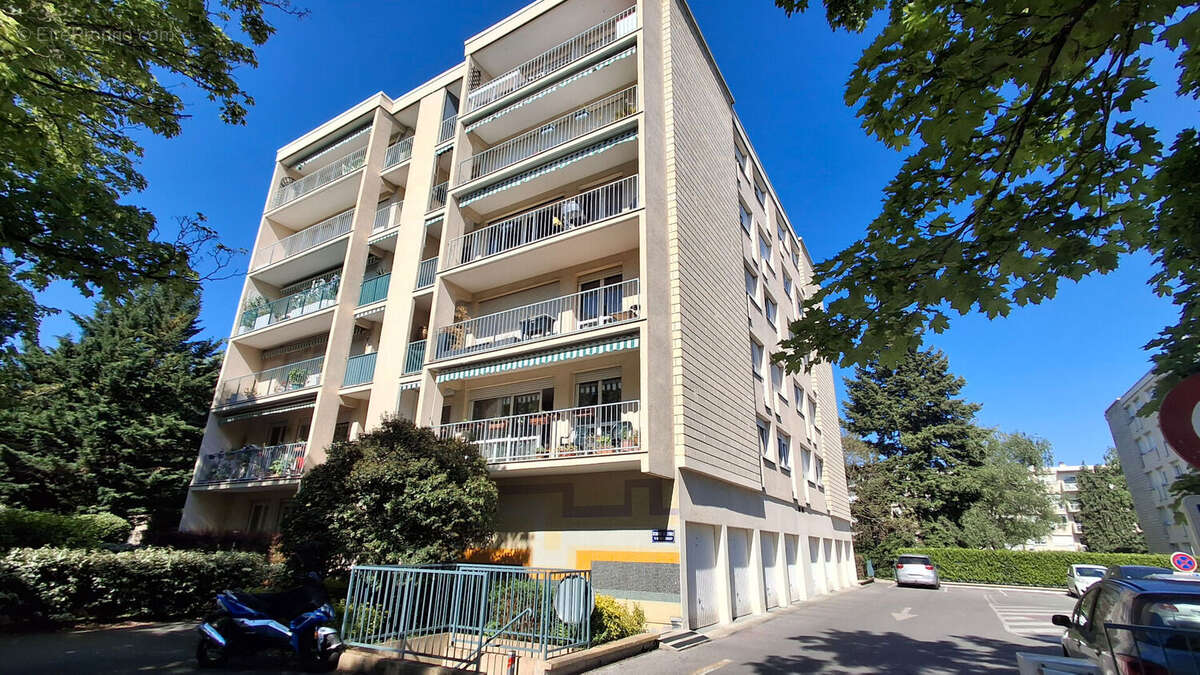 Appartement à EVRY